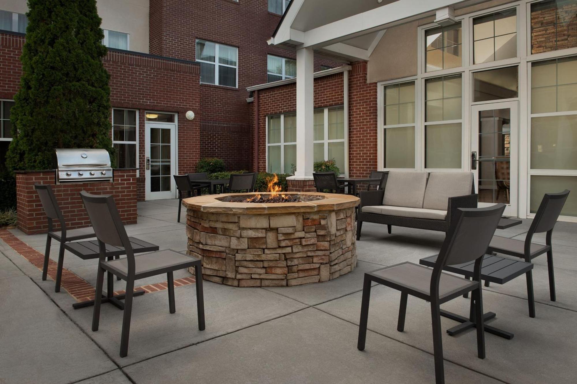 Residence Inn By Marriott Greensboro Airport Eksteriør billede