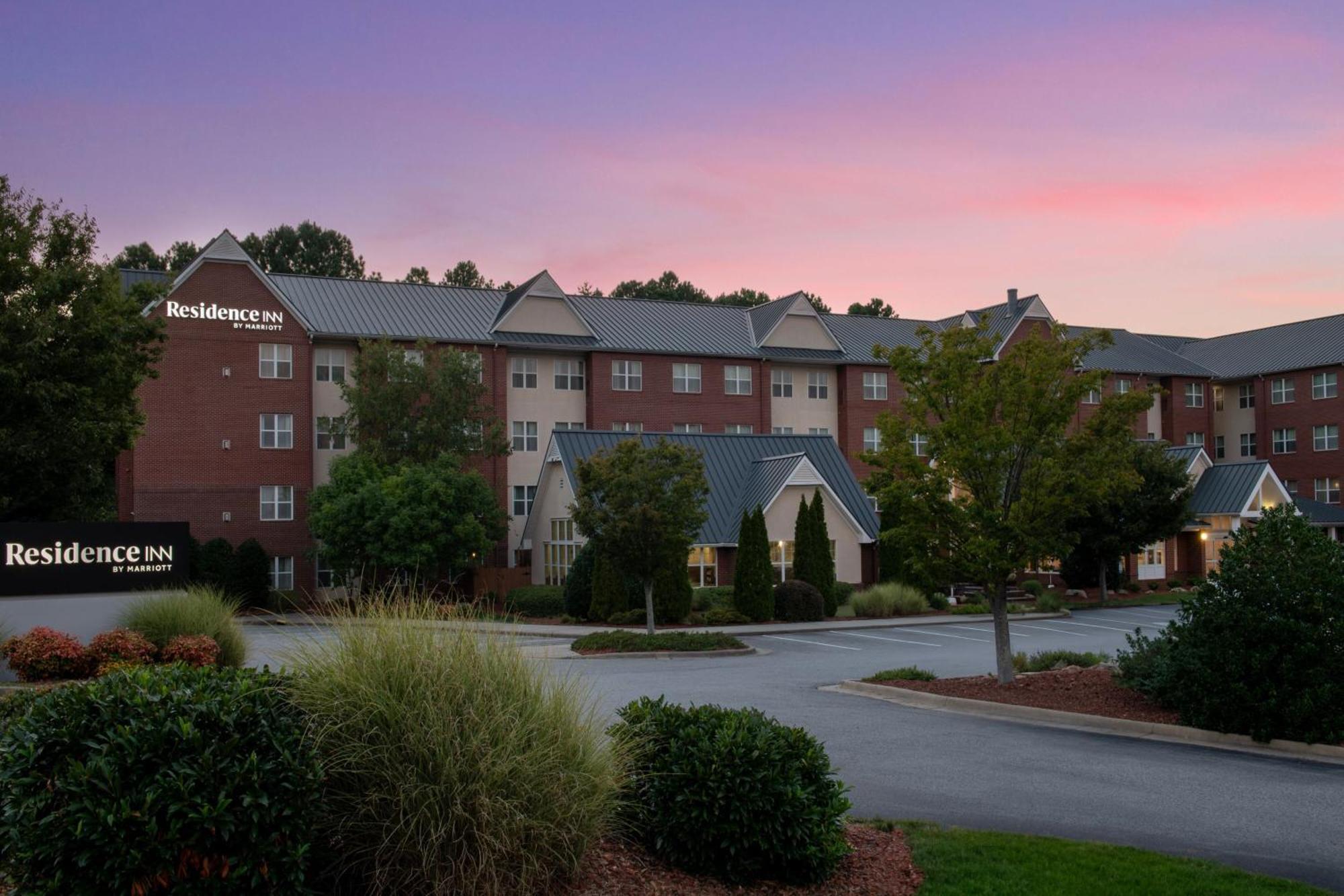 Residence Inn By Marriott Greensboro Airport Eksteriør billede